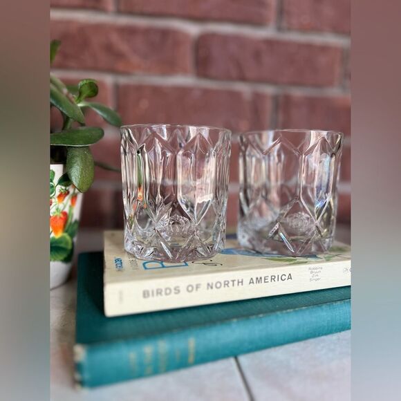 Vintage Crown Royal Whiskey Rocks Glass Starburst Crystal Tumbler Glasses Set 2 - Picture 5 of 6